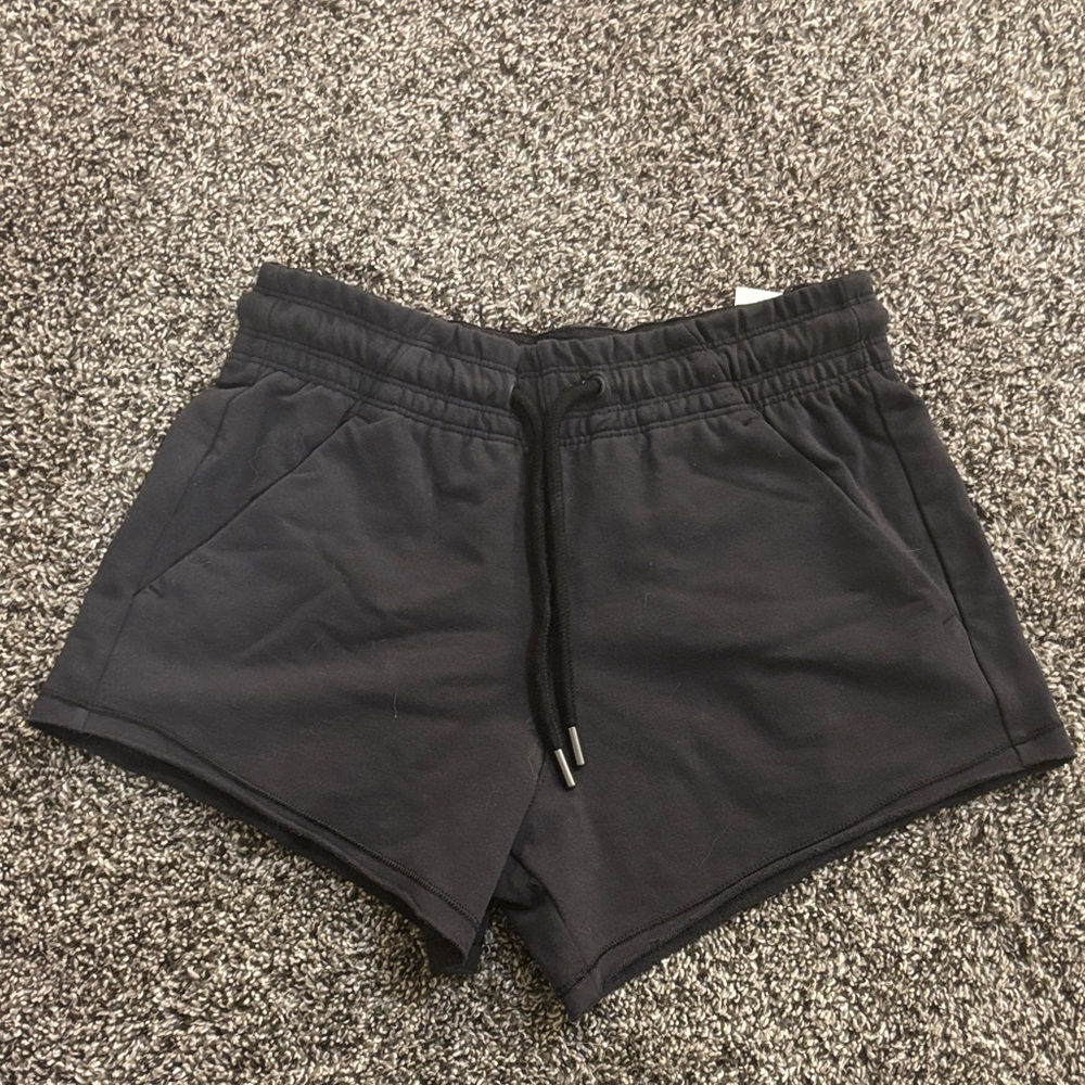 Stori Women's Black Casual Shorts Size 2 NWT